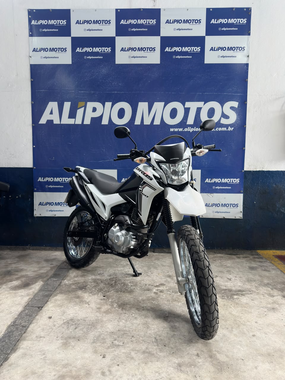 HONDA: BROS 160