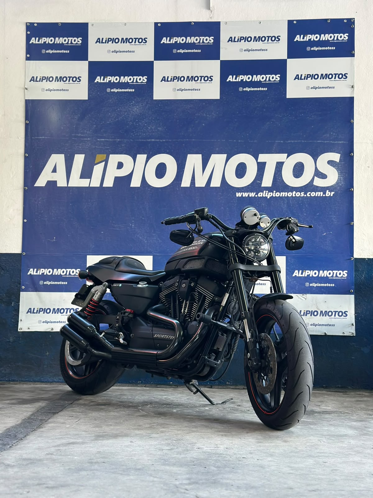 Harley-Davidson  1200XR