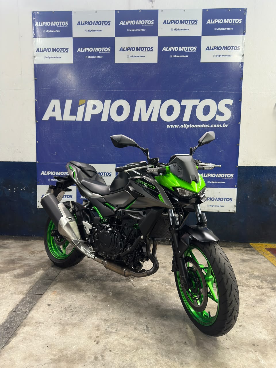 KAWASAKI: Z 500 SE