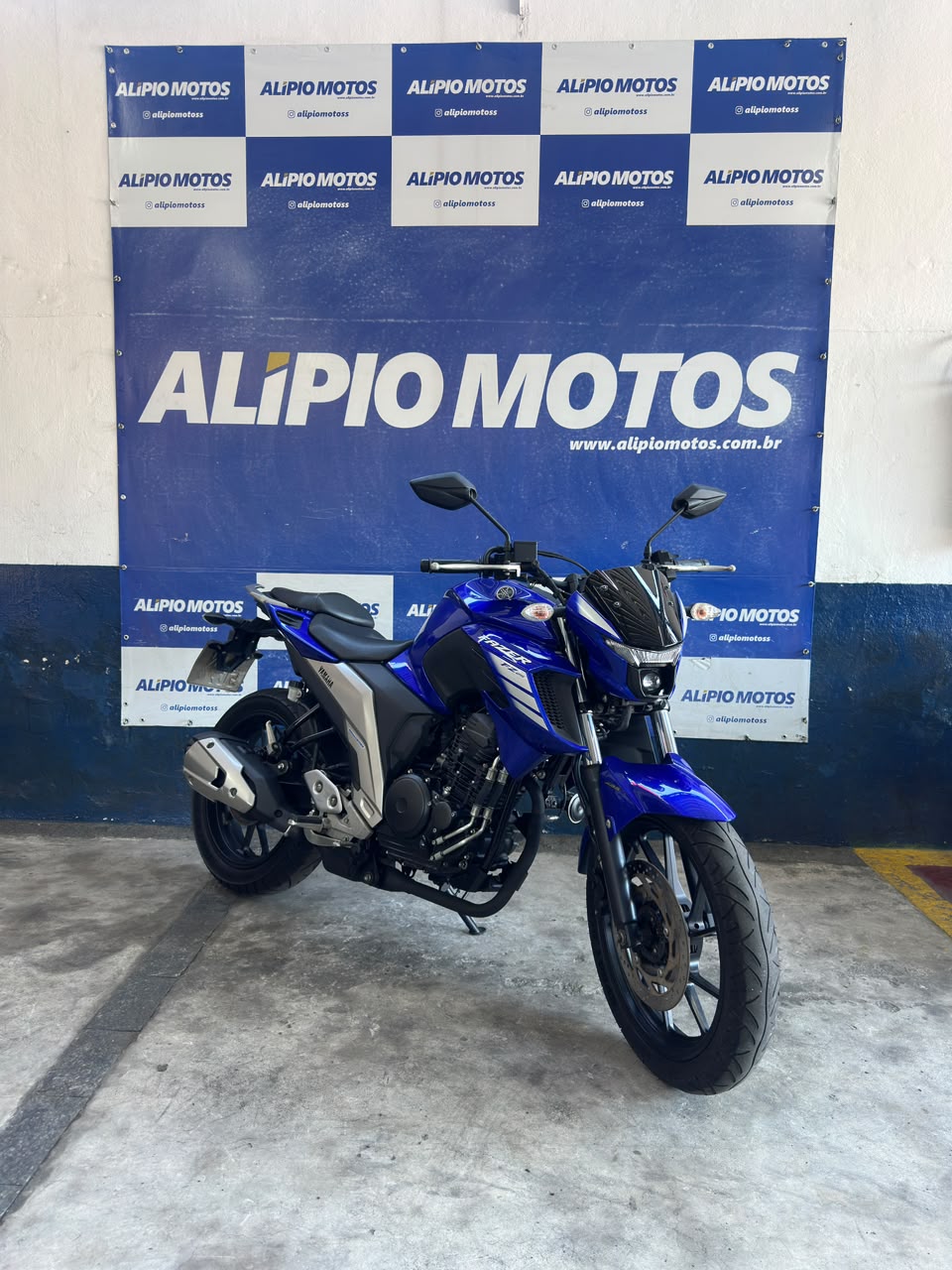 YAMAHA FAZER 250